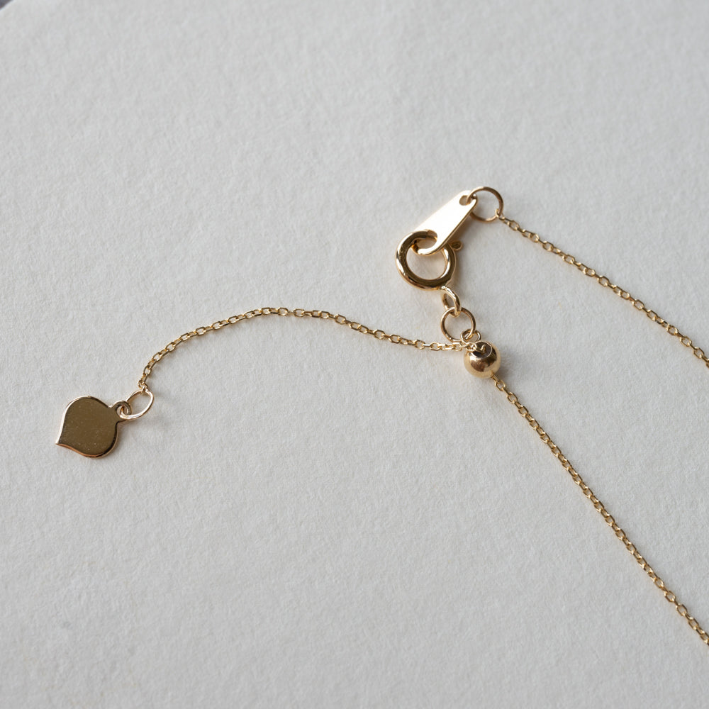 Dainty 30pt Pear Diamond Necklace