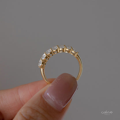 Lab Grown Diamond |  18pt Oval Diamond Eternity Ring