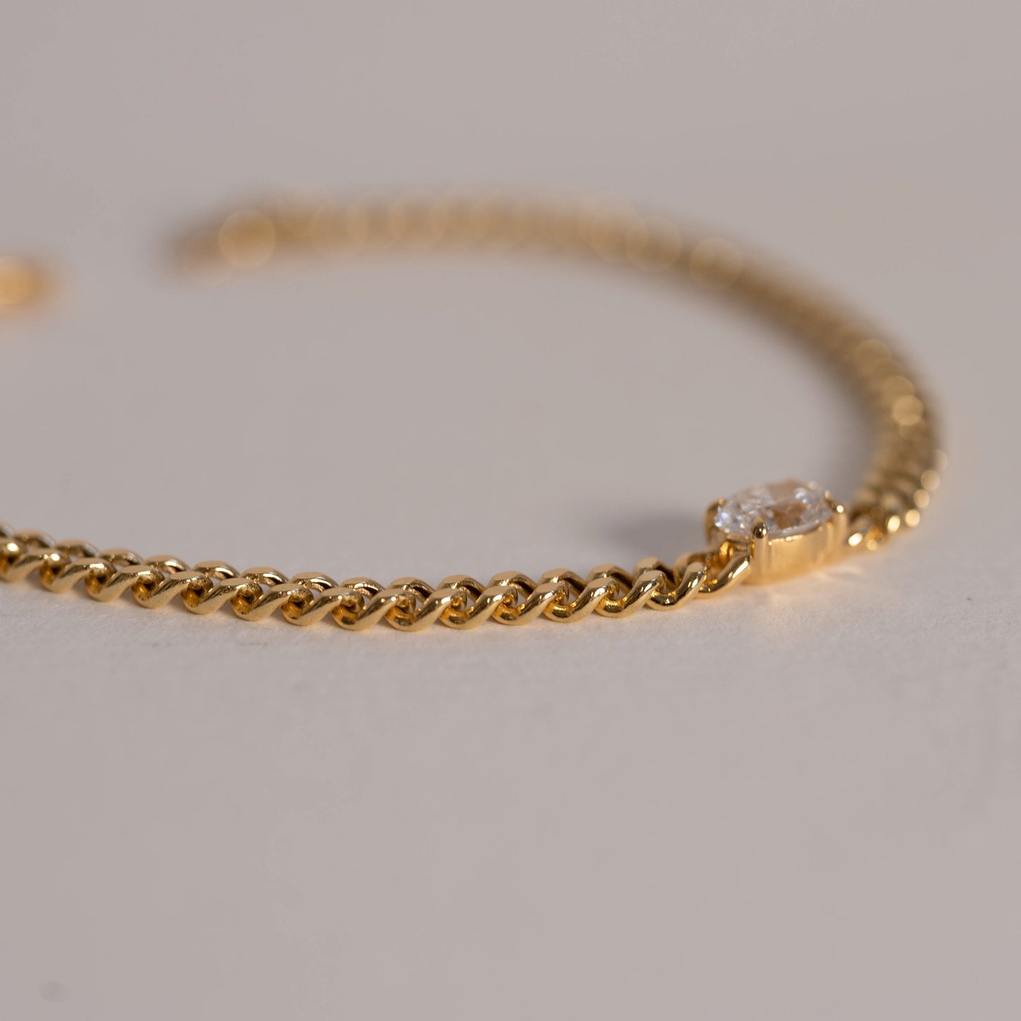 Lab Grown Diamond |  Cuban Link Bracelet with Oval Cut Diamond