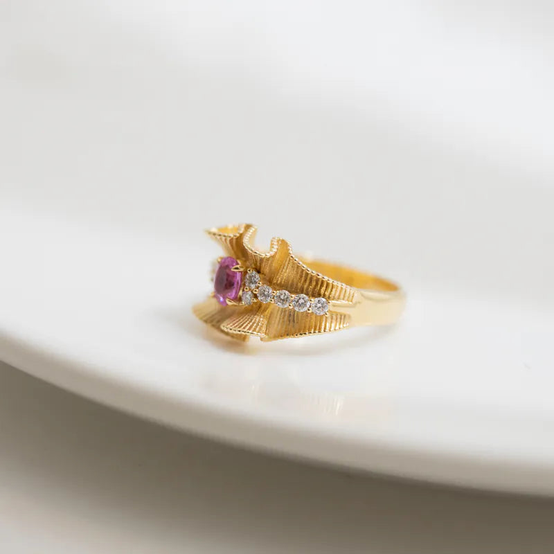 Ruffle Ring - Pink Sapphire