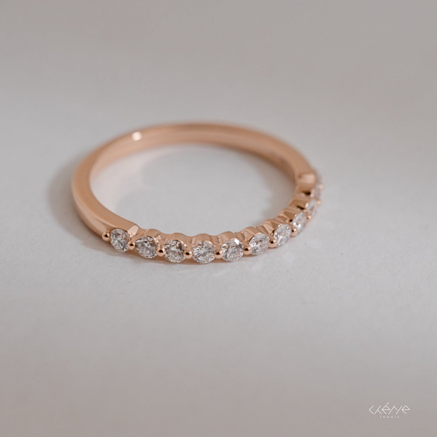 Lab Grown Diamond | 0.30ct Single Prong Round Diamond Eternity Band