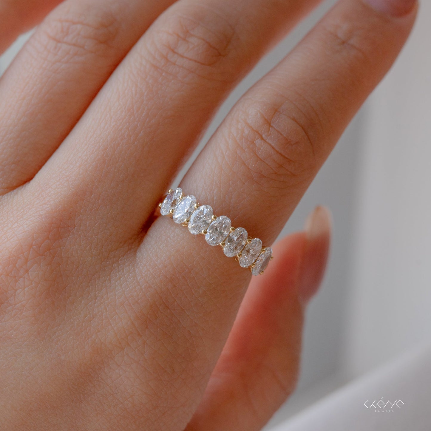 Lab Grown Diamond |  18pt Oval Diamond Eternity Ring