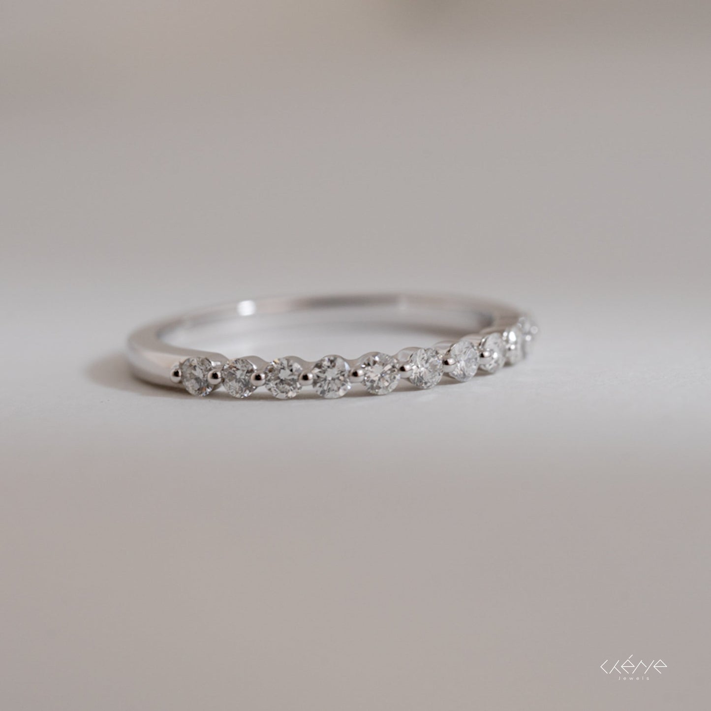Lab Grown Diamond | 0.30ct Single Prong Round Diamond Eternity Band