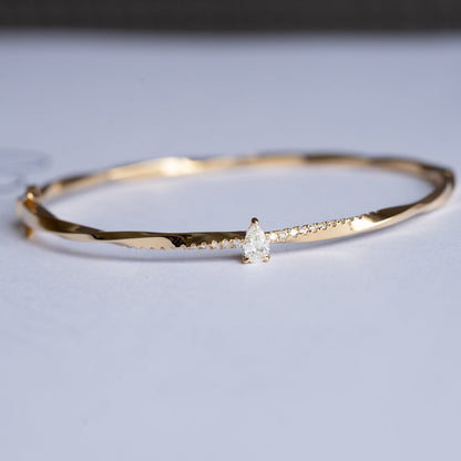 Twist Bangle with Pear Shape Diamond Bracelet