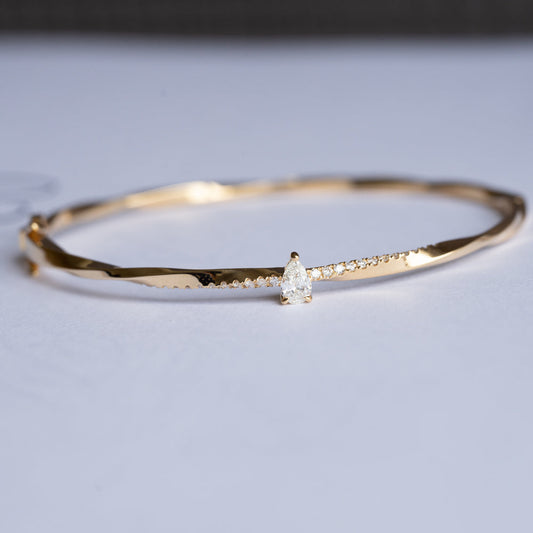 Twist Bangle with Pear Shape Diamond Bracelet
