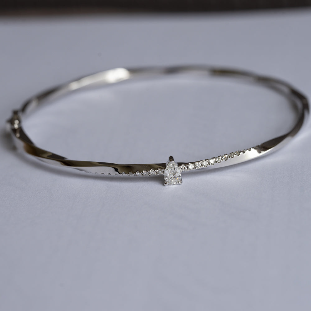 Twist Bangle with Pear Shape Diamond Bracelet