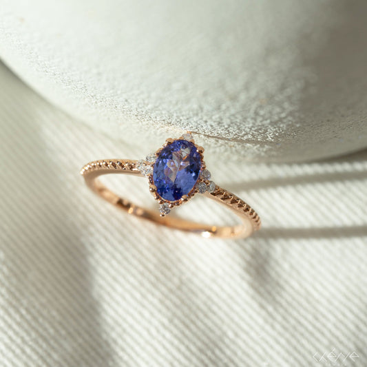 Cordelia - Tanzanite Ring
