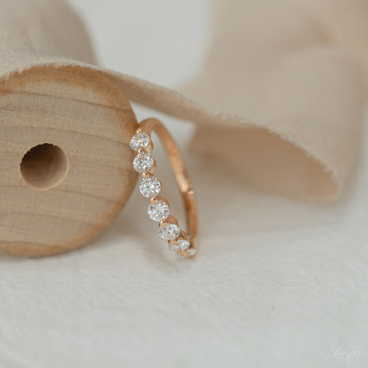 Lab Grown Diamond | 0.76ct Single Prong Round Diamond Eternity Band